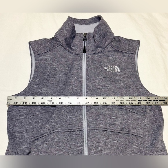 The North Face Women’s Canyon Wall Vest Grey Size Small Full Zip EUC - Picture 4 of 10
